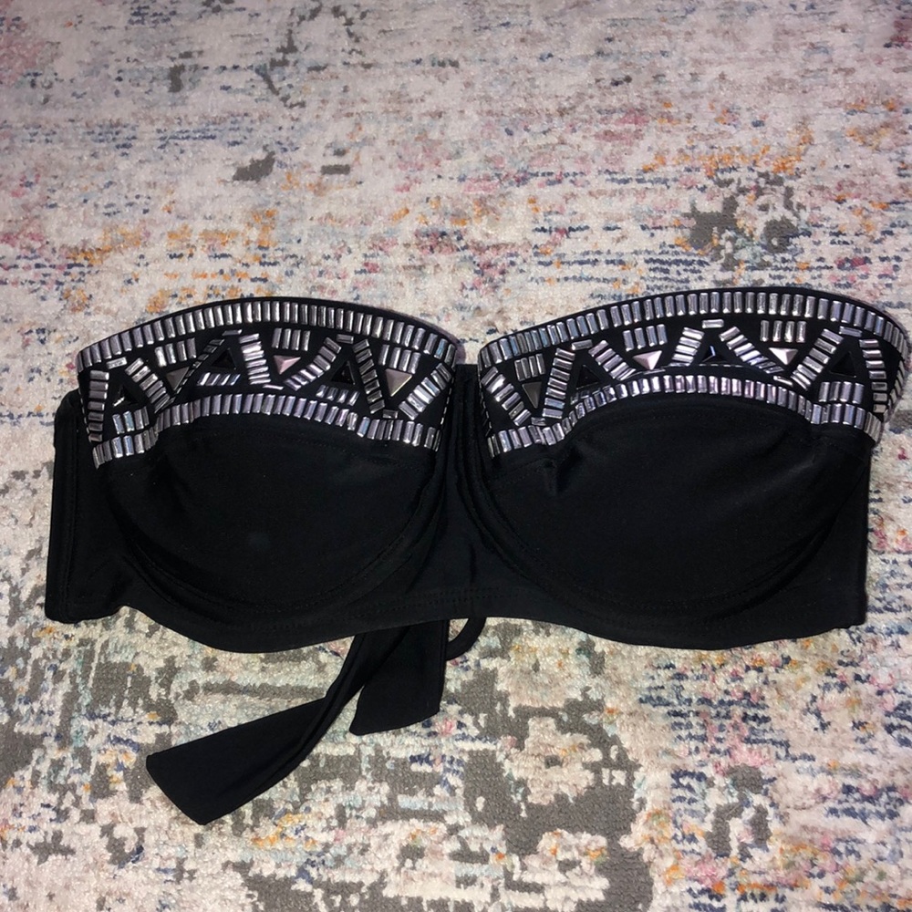 Bathing suit top
